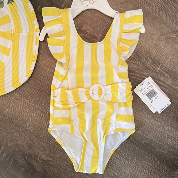 ☀️NEW Jessica Simpson Baby Girl Swimsuit with Sun hat - UPF 50+ -Sizes 18M & 24M - Picture 2 of 12